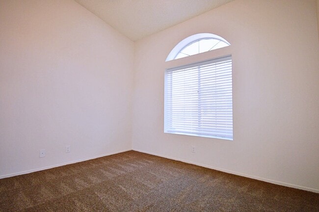 Building Photo - Charming 3-Bed, 2-Bath Home. - 1306 Sq Ft of Comfort in Cathedral City!"