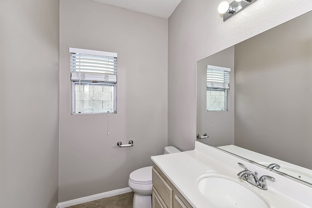 Building Photo - 7855 Blue Brook Dr
