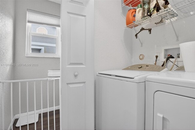 Building Photo - 5436 NW 90th Terrace