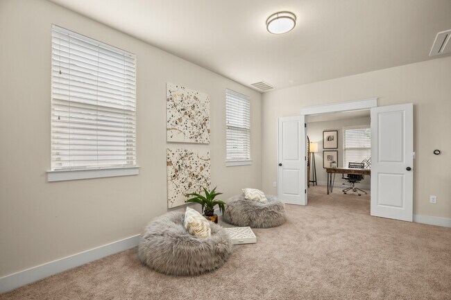 Building Photo - 13501 Metric Blvd