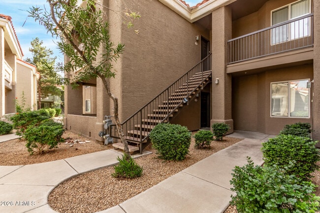 Building Photo - 2929 W Yorkshire Dr