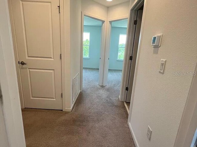 Building Photo - 1004 La Mirada Ct