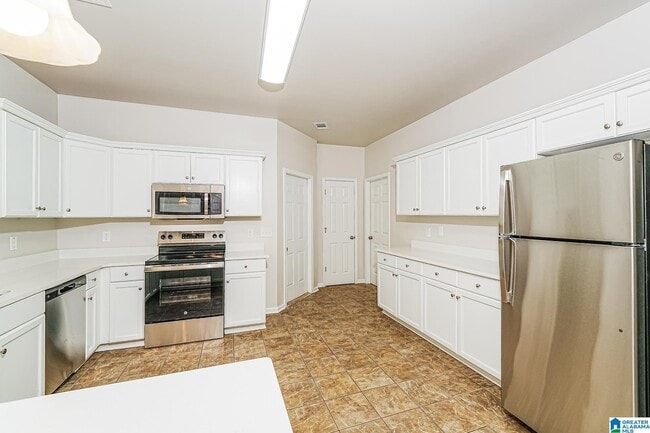 Building Photo - 1291 Washington Dr