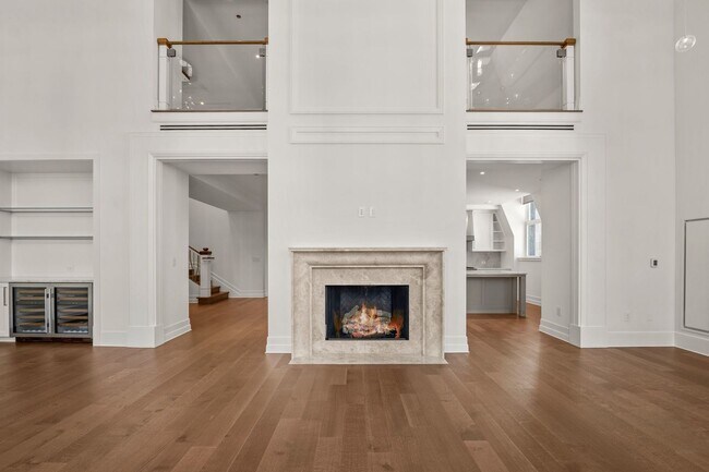 Building Photo - 435 N Michigan Ave
