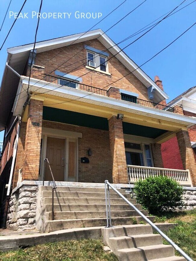 Primary Photo - 2321 Rohs St