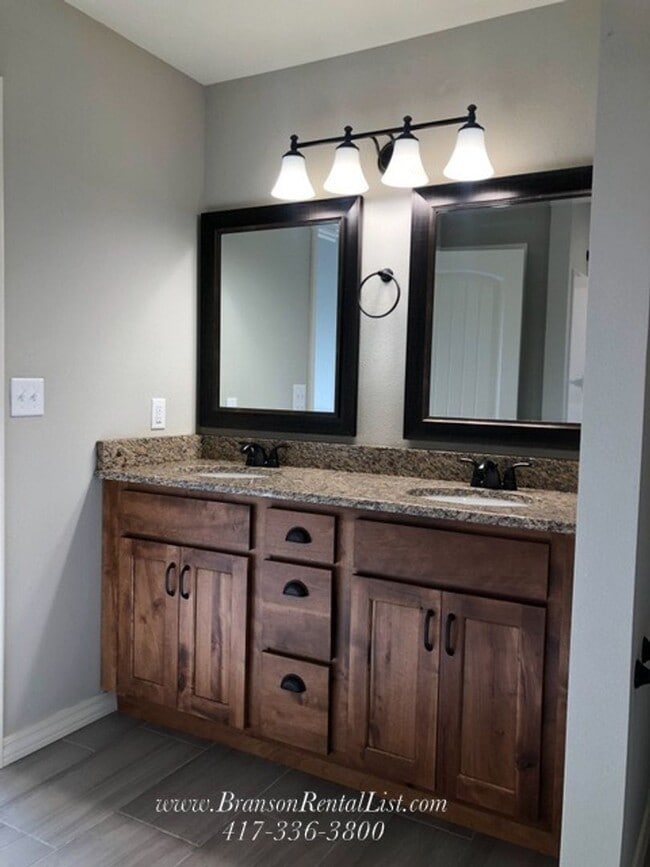 Building Photo - NOW LEASING 3Br with an Unfinished Basement