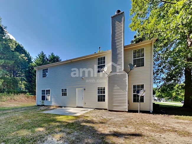 Building Photo - 1905 Barnett W Ct NE