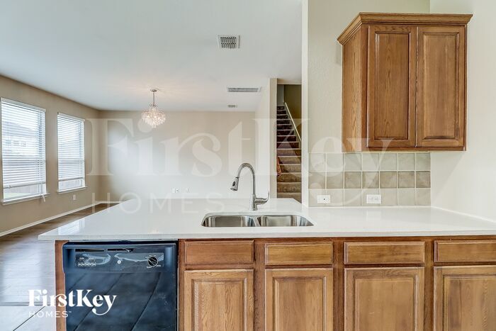 Building Photo - 2059 Faircrest Trail