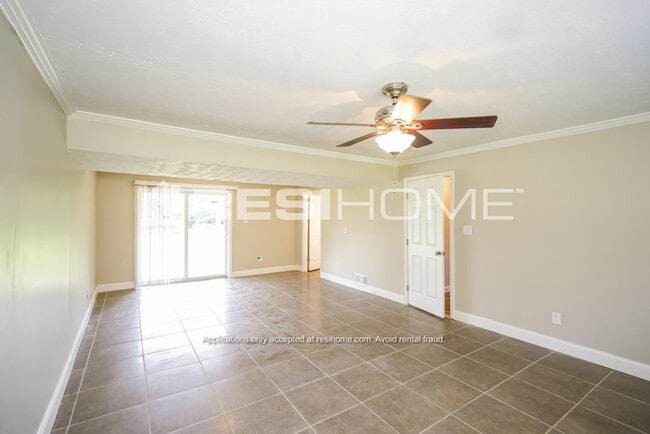 Building Photo - 7379 Bethsaida Dr