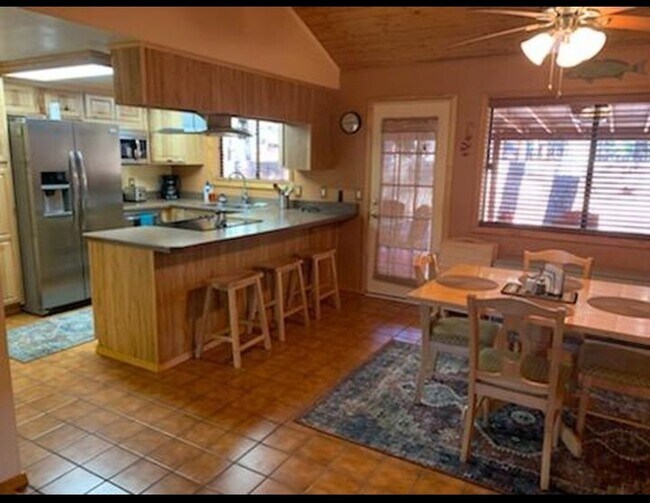 Building Photo - 7144 Moon Creek Cir