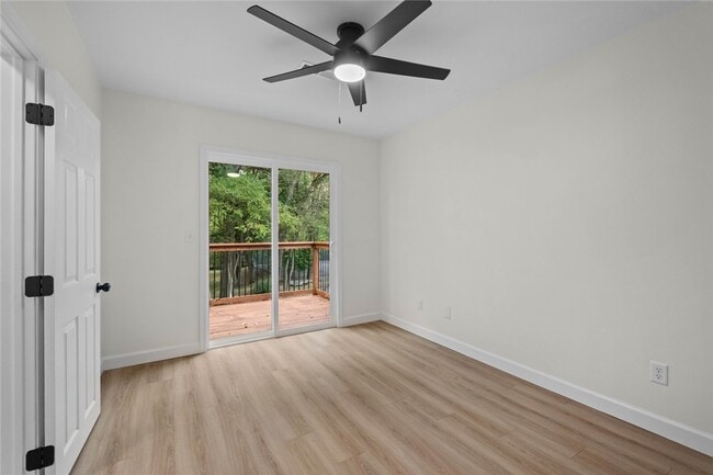 Building Photo - 2064 N Kantz Ln