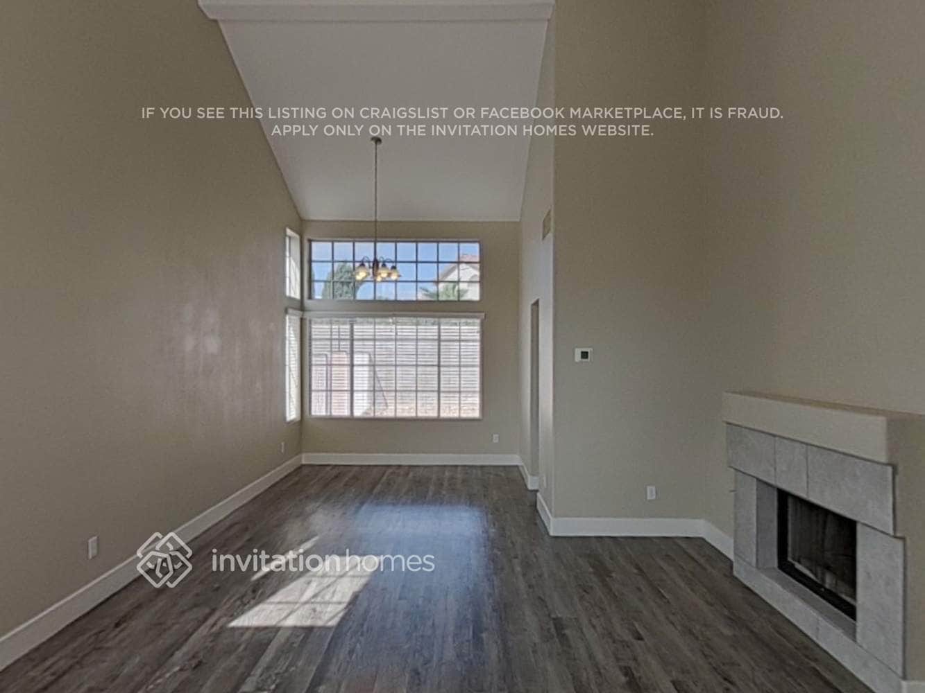 Building Photo - 303 Tuscany Ct