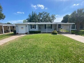 Building Photo - Beautiful 2 + 2, ANNUAL Lease In Orange Bl...