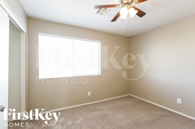 Building Photo - 11009 W Frier Dr