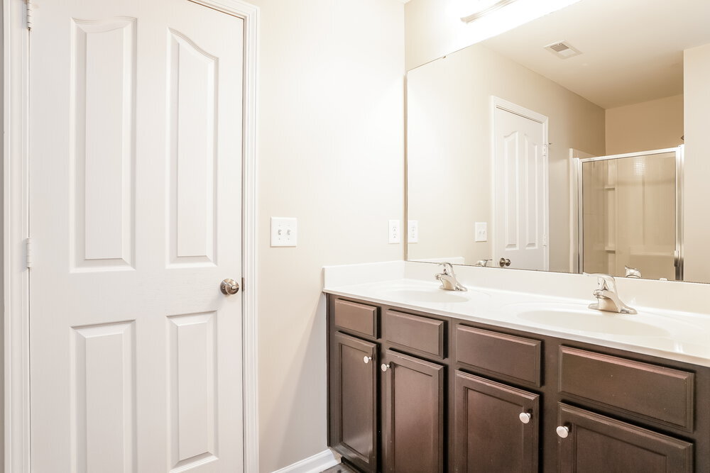 Building Photo - 8007 Spiderlily Ct