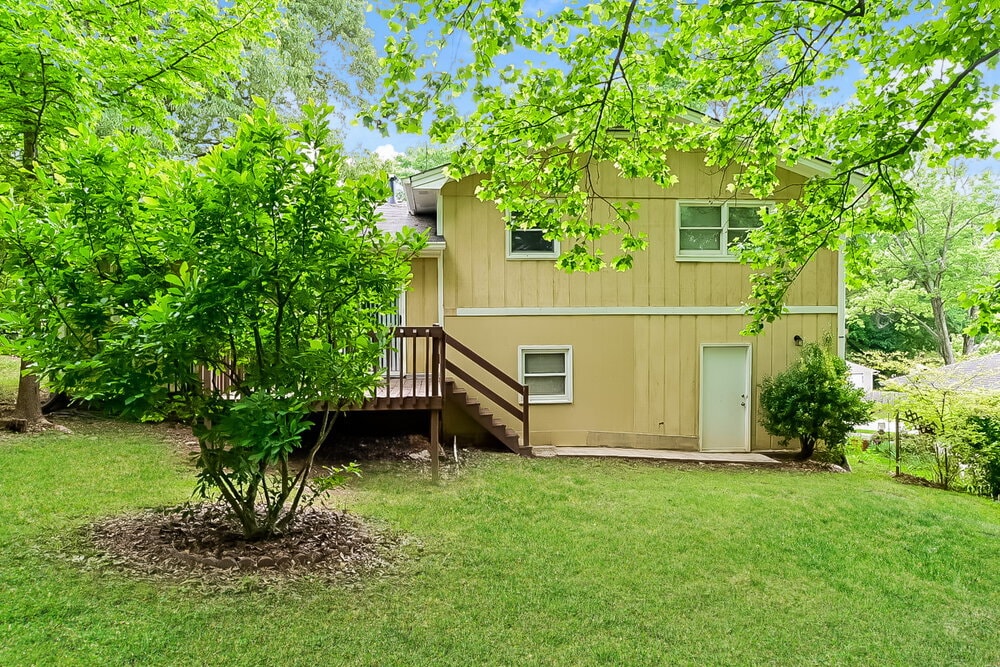 Building Photo - 3074 Menlo Park Dr