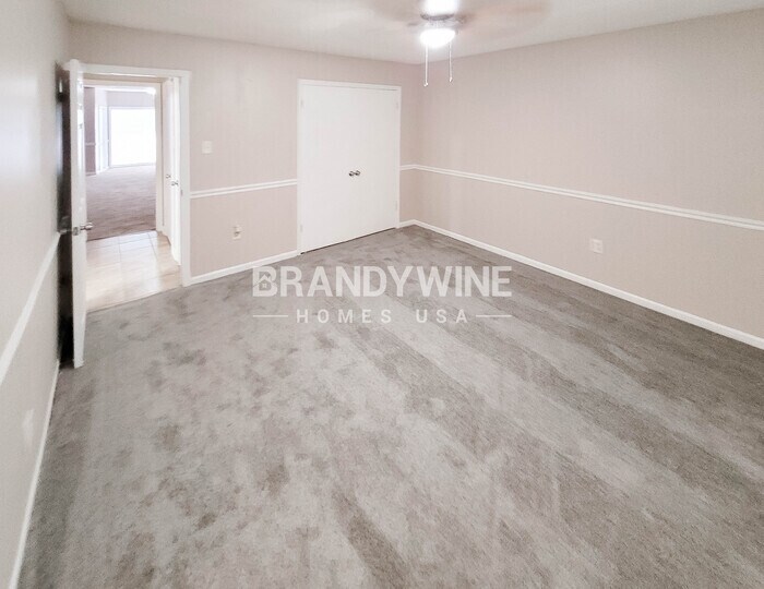 Building Photo - 3895 Houghton Cove