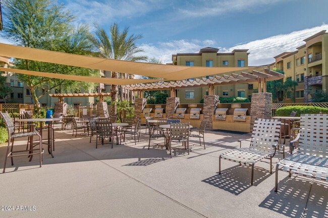 Building Photo - 5450 E Deer Valley Dr