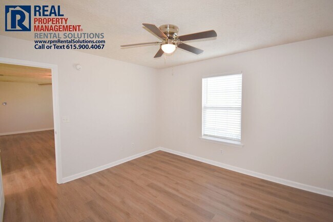 Building Photo - Wonderful 3BR/2BA North Mboro home on nearly an acre lot!