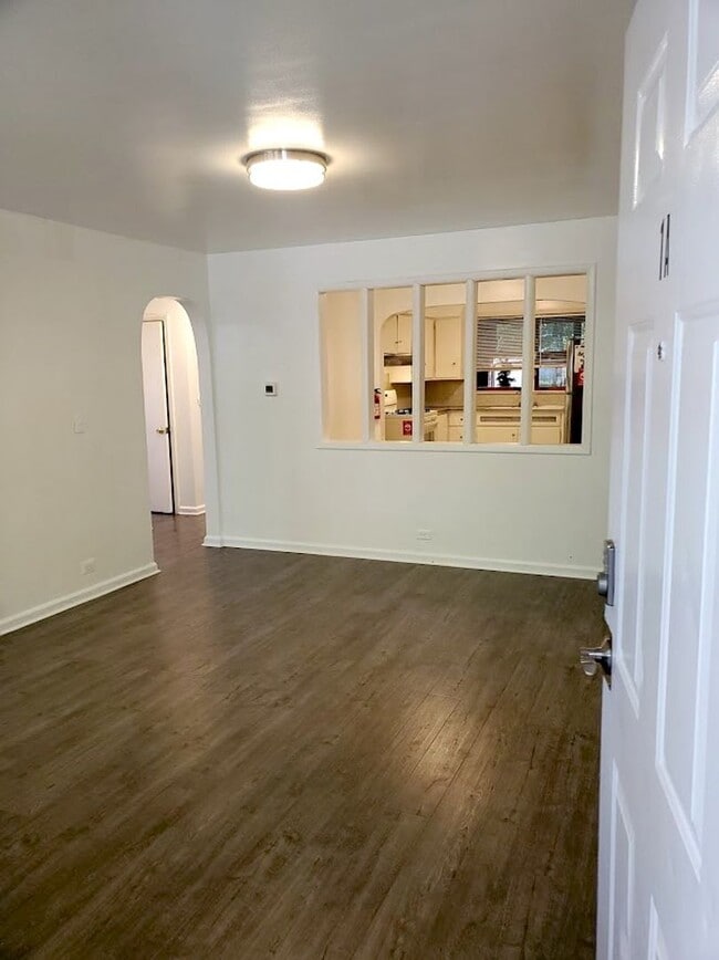 Building Photo - 116Guilden