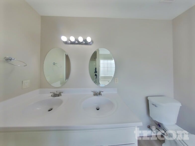 Building Photo - 673 Mable Dr