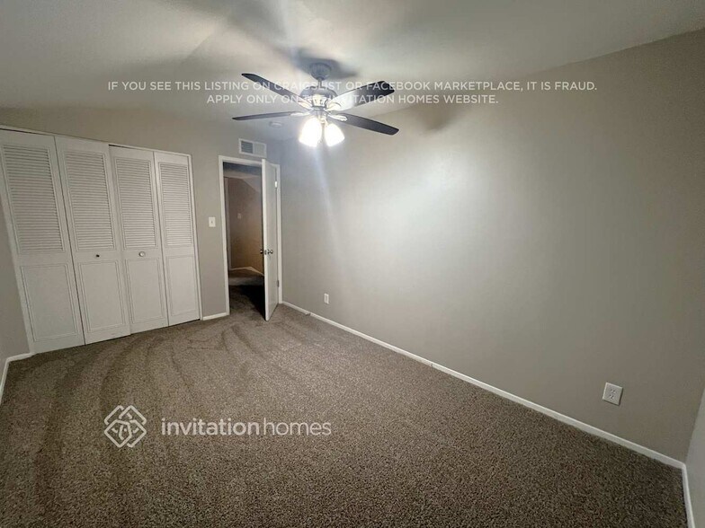 Building Photo - 4500 S Grandview Ave