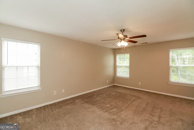 Building Photo - 3041 Sable Run Rd