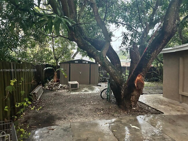 Building Photo - 261 NW 49th St