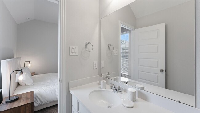 Building Photo - 327 Honey Mesquite Path