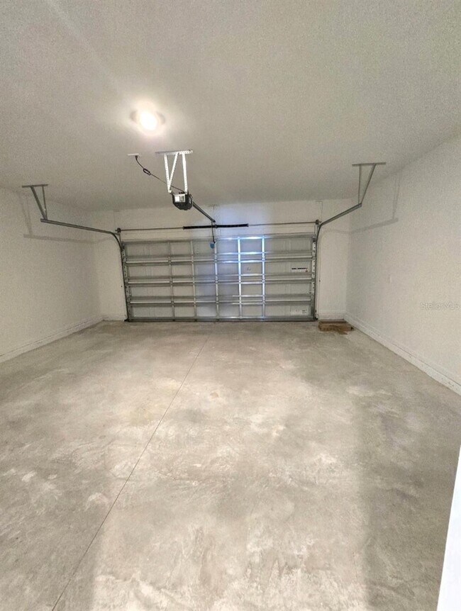 Building Photo - 5191 Loyalty Dr