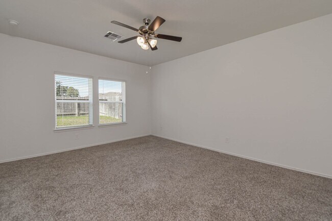 Building Photo - 24219 Copperleaf Bay Ln