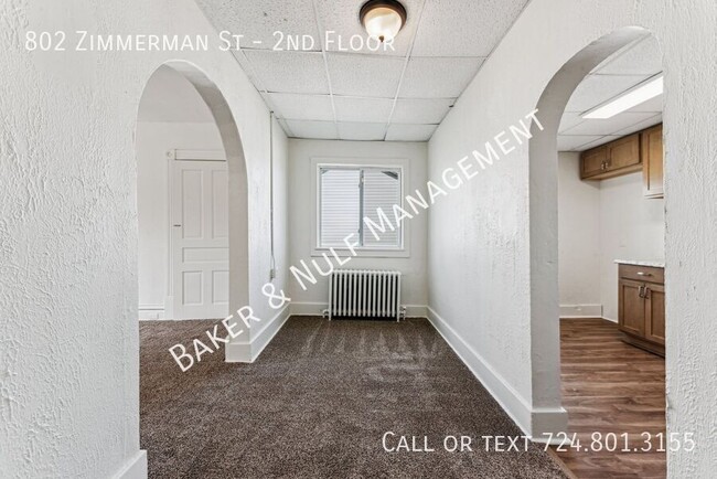 Building Photo - 802 Zimmerman St