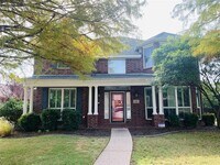 Building Photo - 2229 Goliad Cir