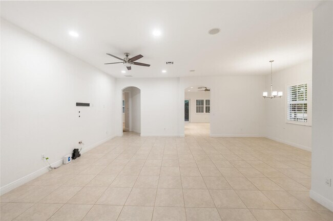 Building Photo - 9741 S Miralago Way