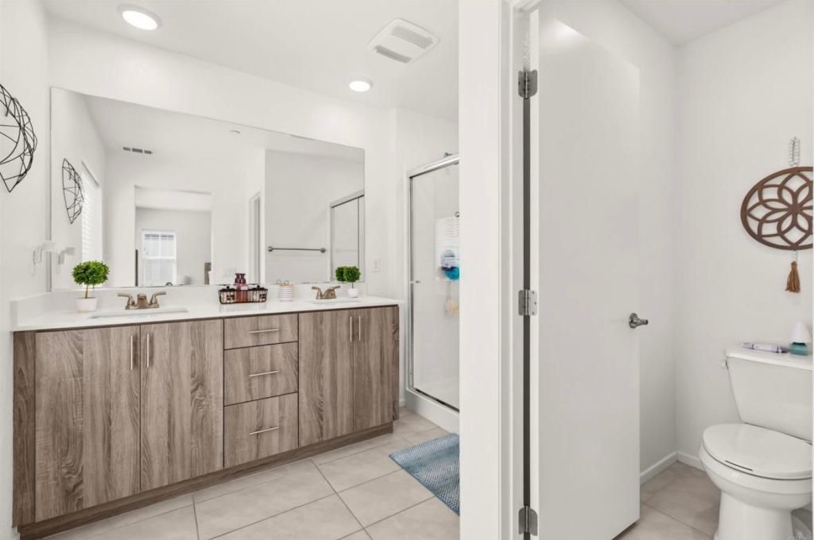 Building Photo - 359 Sweet Pl