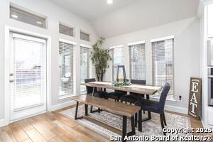 Building Photo - 2131 Thayer Cv