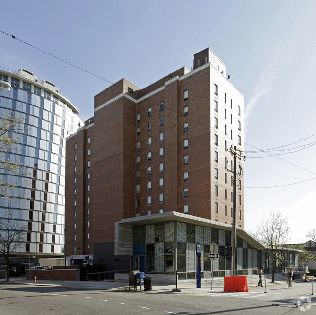 Building Photo - Kelly Hall
