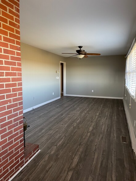 Building Photo - 28470 Lambs Meadow Rd