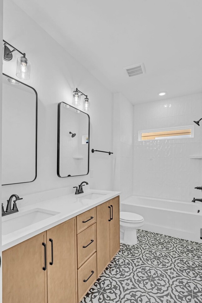 Building Photo - NEW BUILD