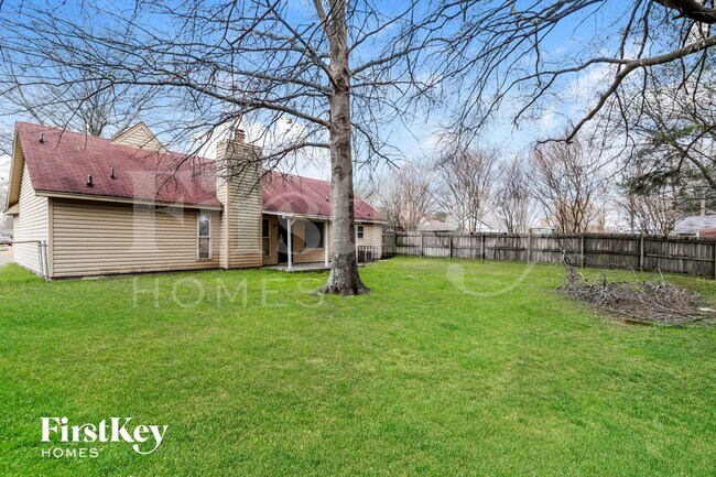Building Photo - 2786 Dromedary Dr