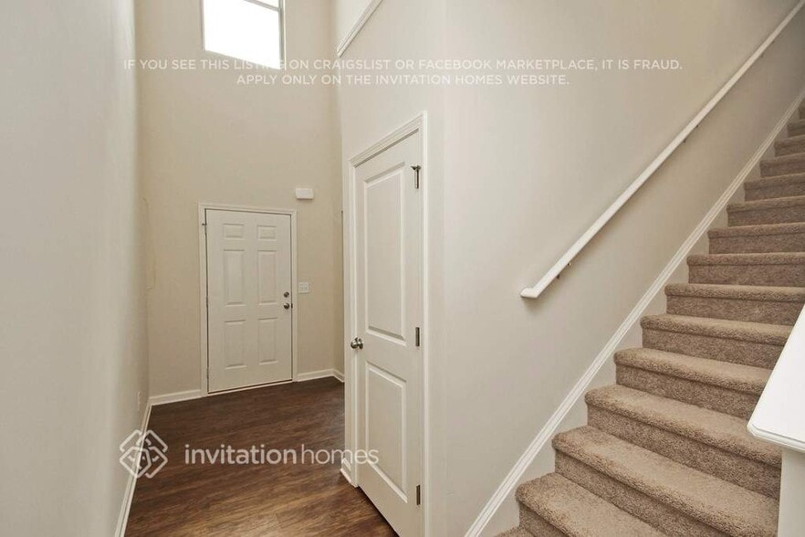 Building Photo - 4312 Violet Way Ct