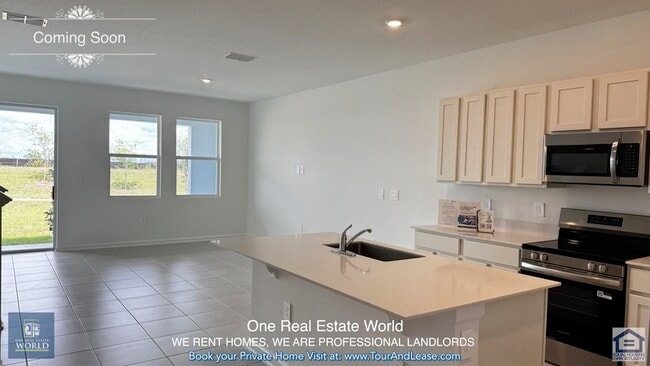 Building Photo - 2971 Maloof Dr