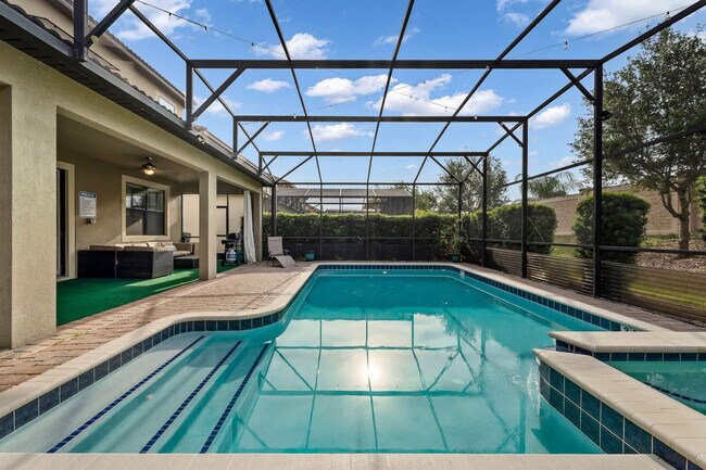 Building Photo - 1520 Moon Valley Dr