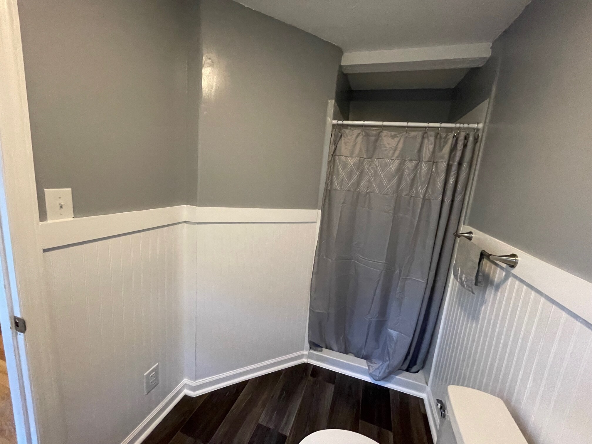 Master Bathroom - 2665 Orchid Ave