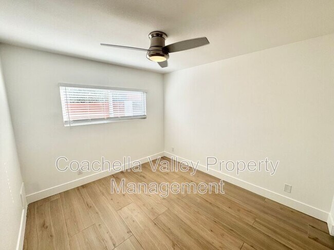 Building Photo - 73525 Shadow Mountain Dr
