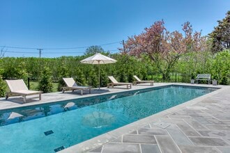 Building Photo - 1100 Ocean Rd