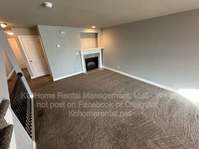 Building Photo - 10547 Kane Dr