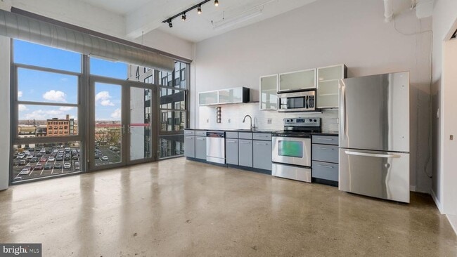 Building Photo - 444 N 4th St