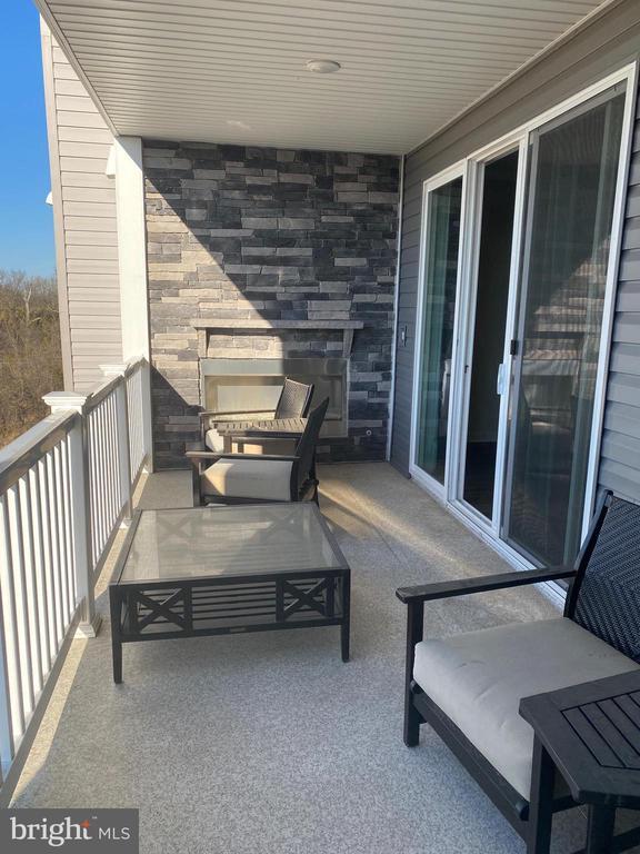 Building Photo - 24083 Gumspring Kiln Terrace