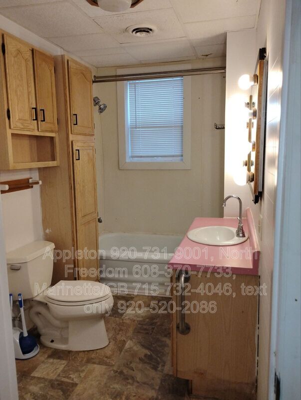 Building Photo - S7559 US-12